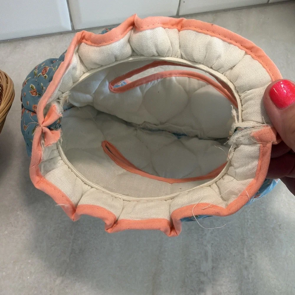 Vintage Avon Quilted Hen Bread Basket Egg Collector Basket GWB001